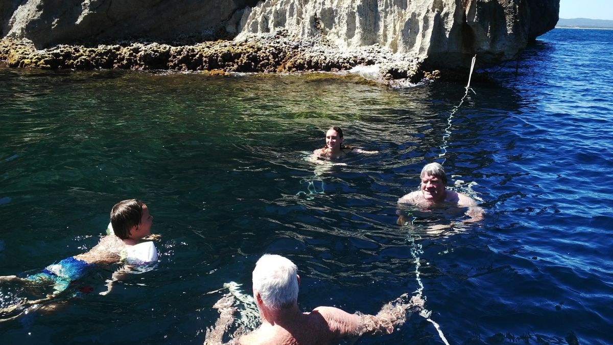 Three generations of Murray In Medes Islands.